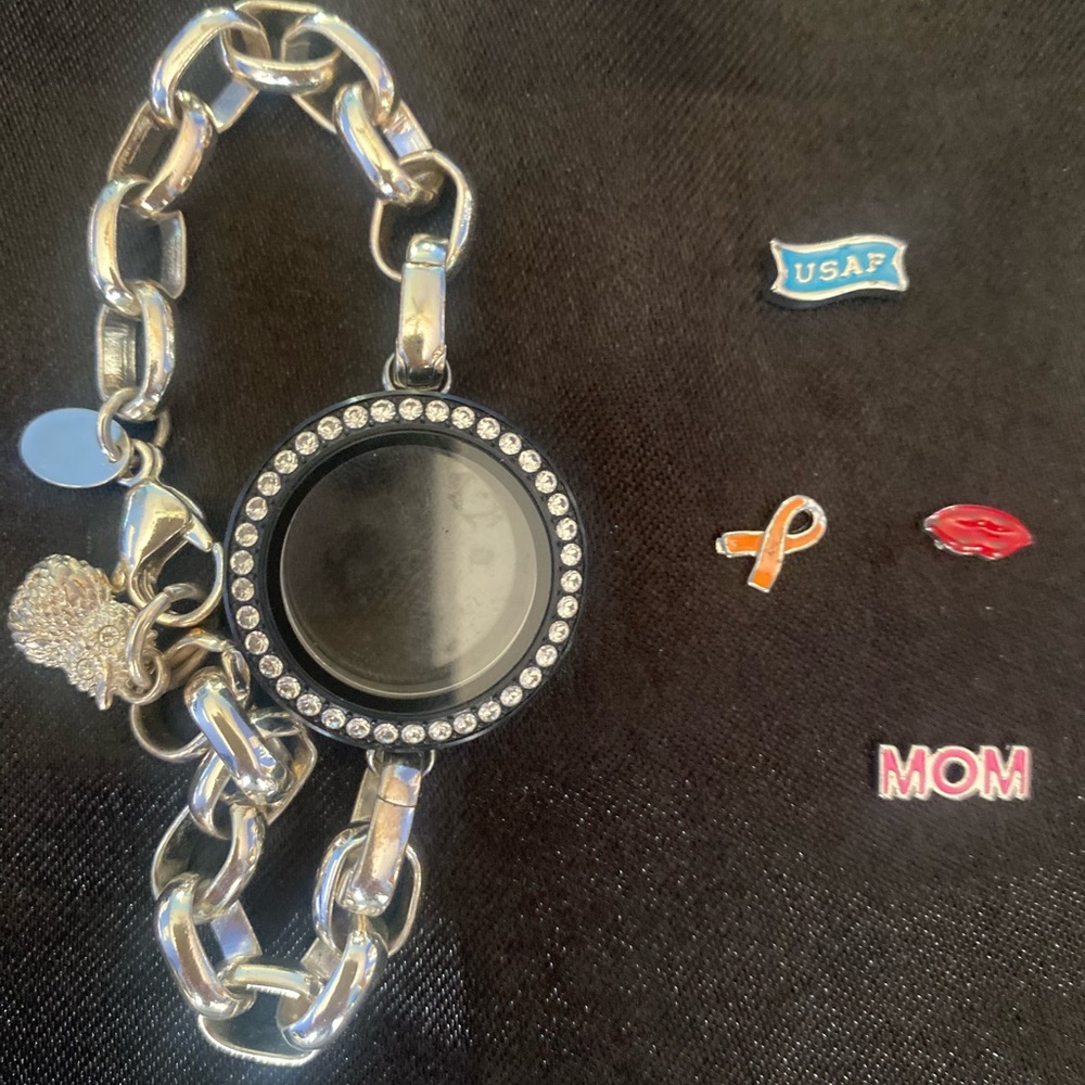 Origami chainlink bracelet